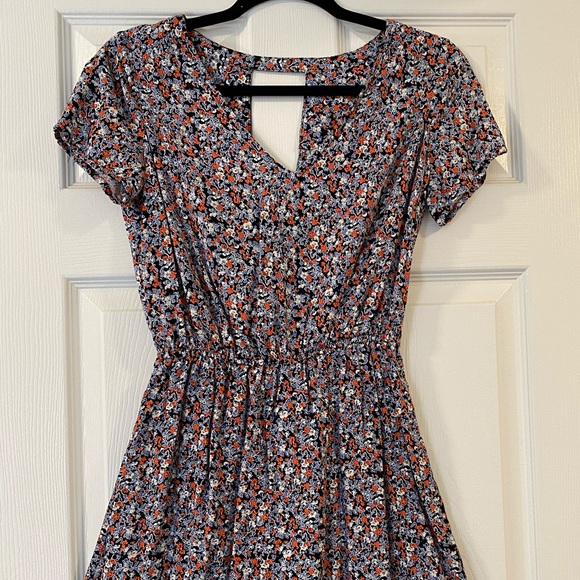 GAP Dresses & Skirts - Floral Dress